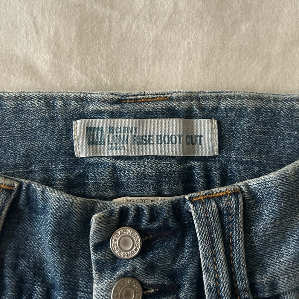 GAP lowrise bootcut jeans